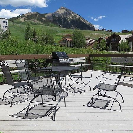 The Wood Creek Lodge By Crested Butte Lodging Exterior photo